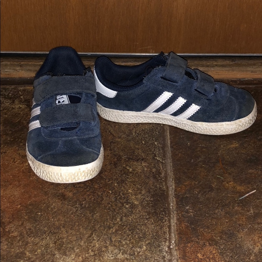 Size 10 Navy blue Adidas Gazelles